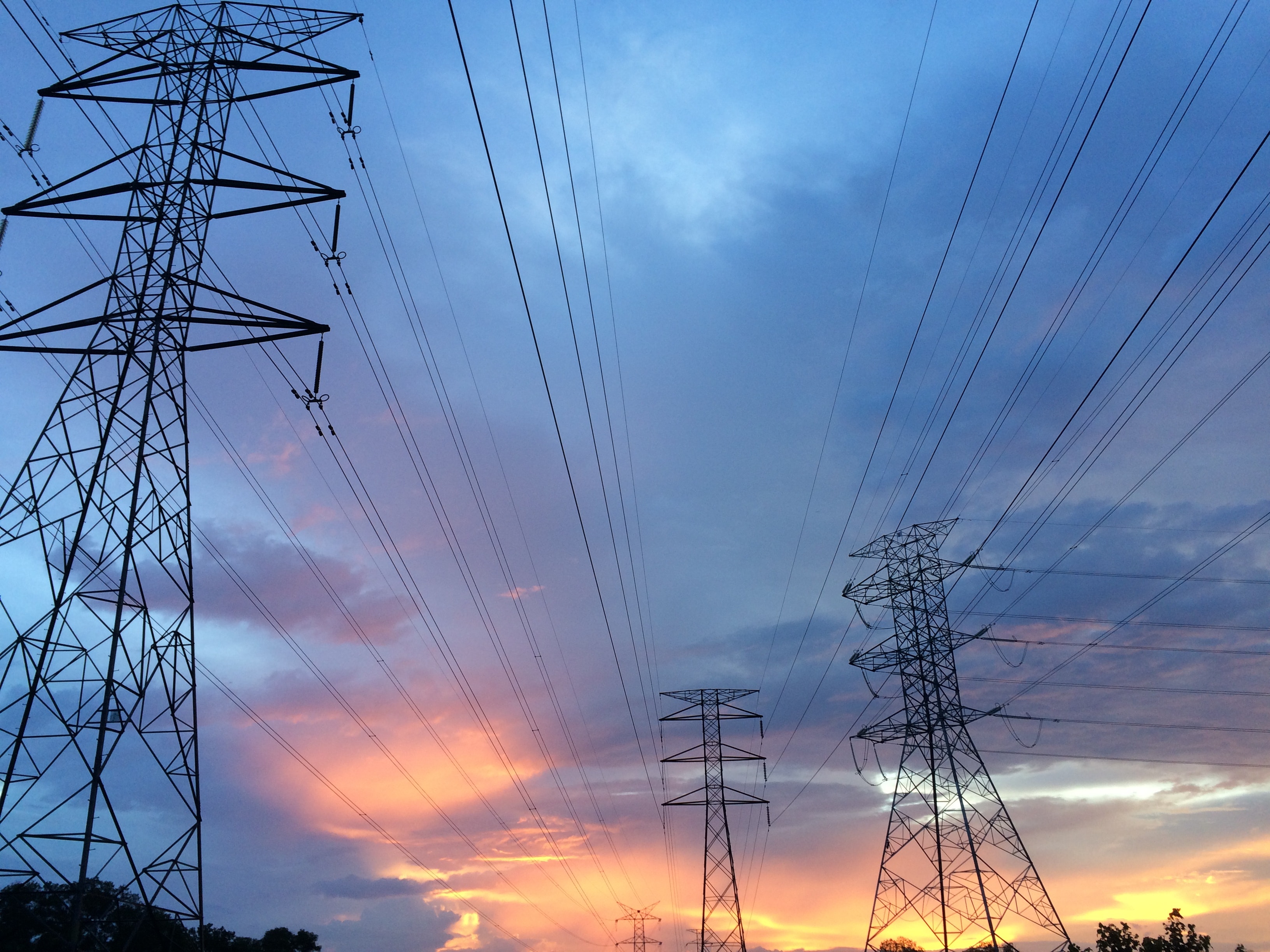 Expertise et optimisation des conditions de raccordement aux réseaux électriques RTE et Enedis